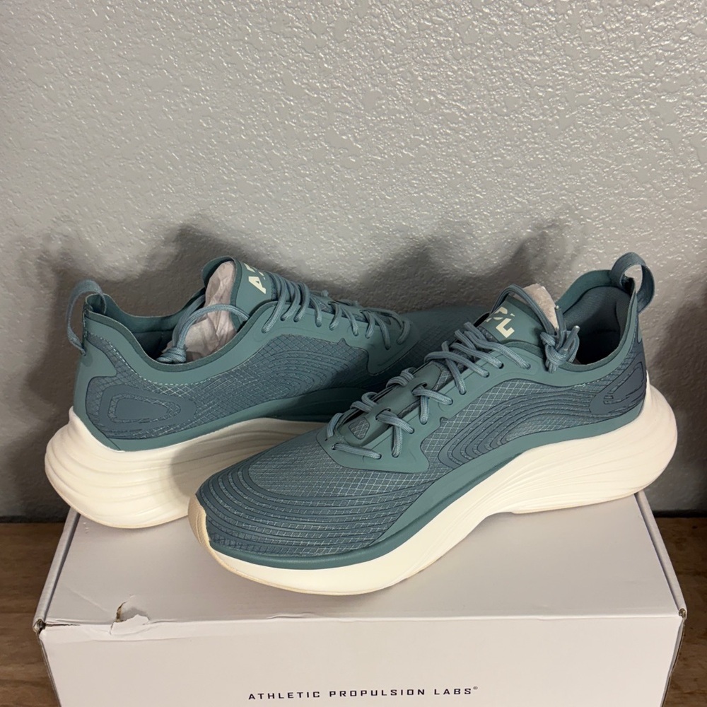 APL Men's Athletic Shoes in Blue and White